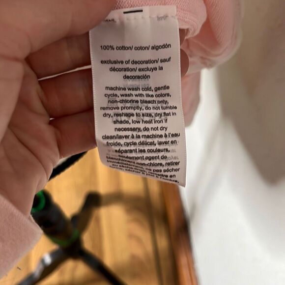 Tommy Hilfiger Womens Knitted Ivy Sweater Heart Patch V-Neck Pink Size 1X NWT - Picture 9 of 10